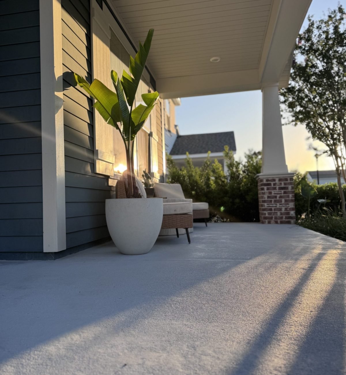 F6C8ABCC-BC5E-4F11-9B3E-7706627E1481